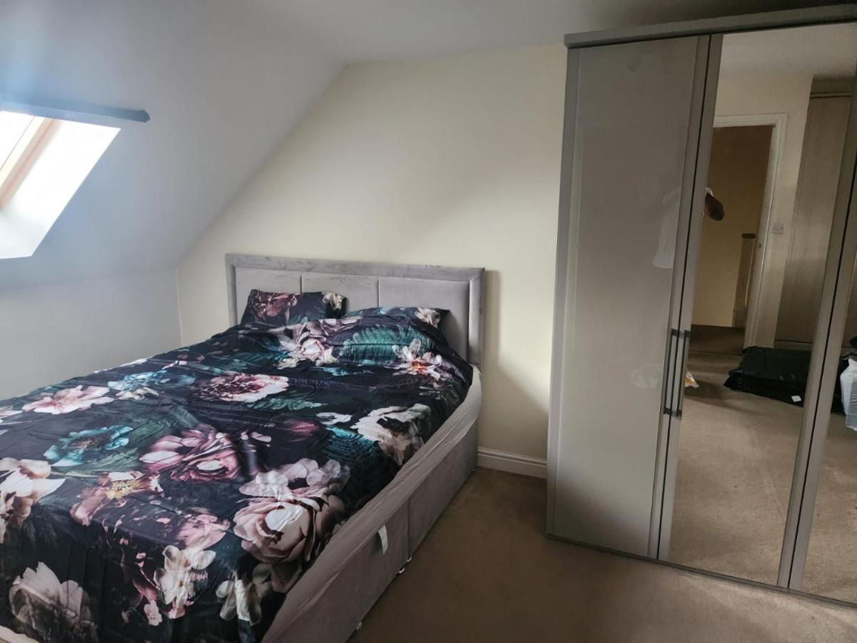 2Sweetzhome Erith Екстериор снимка
